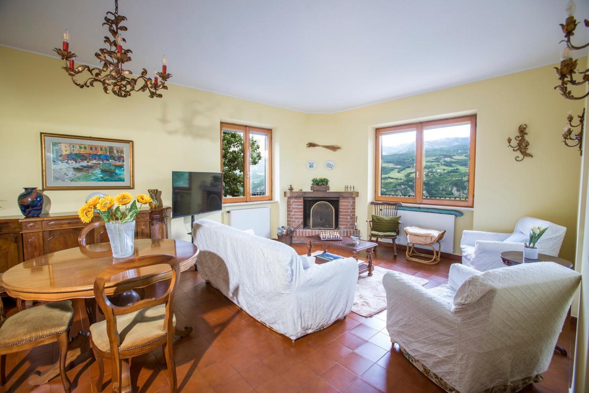 Villa Casa Del Bosco - Vista Mozzafiato & Parco 4 Ettari Bobbio Exterior foto